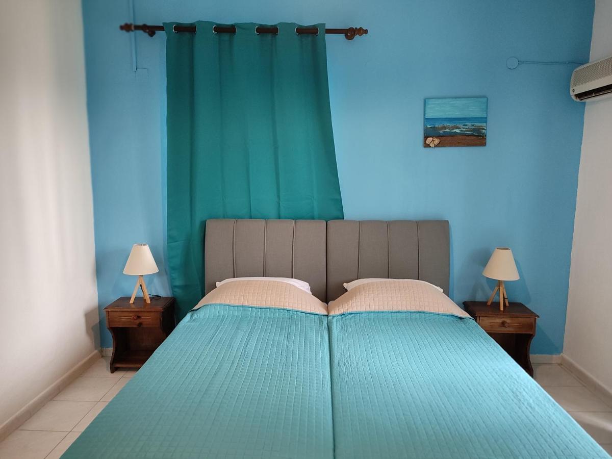 Dolphin Apartments ฟาลิรากี ภายนอก รูปภาพ