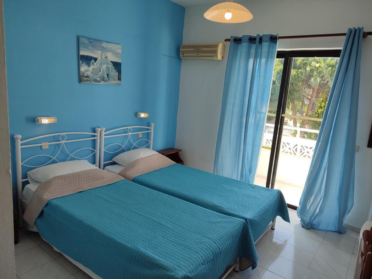 Dolphin Apartments ฟาลิรากี ภายนอก รูปภาพ